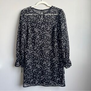 Chelsea28 Shift Dress Women's Small Black White Daisies Retro Mod Mesh Feminine